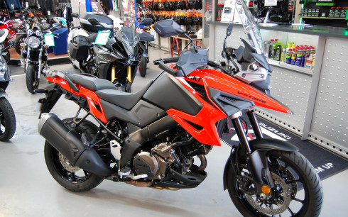 SUZUKI DL V-STROM 1050