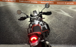 Ducati Desert X Noire et Rouge