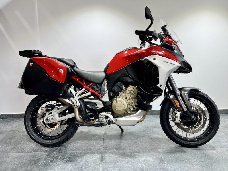 DUCATI MULTISTRADA V4S TRAVEL RADAR SPOKED WHEELS