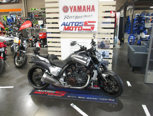 YAMAHA 1700 VMAX