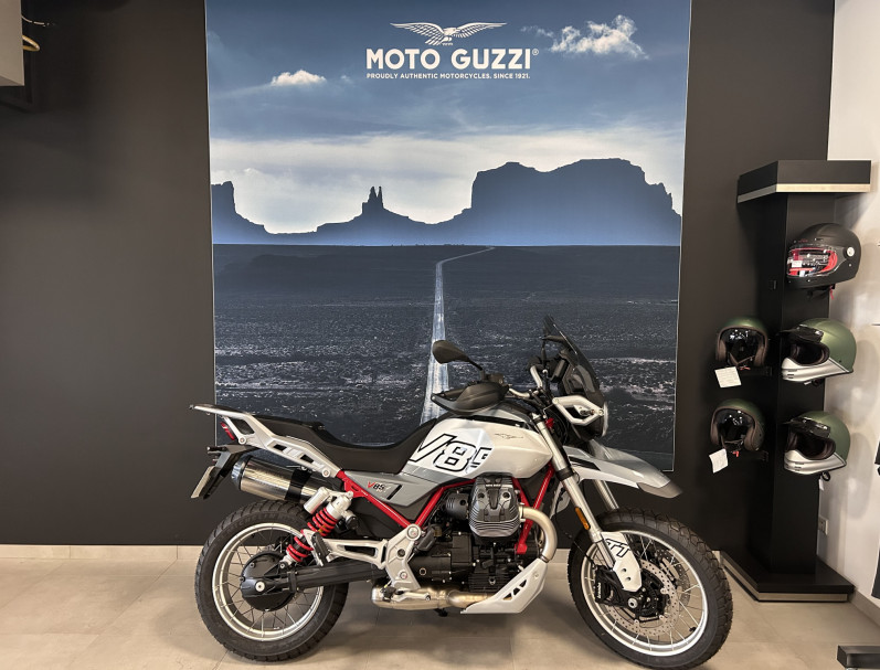 MOTO GUZZI V85 TT E5+