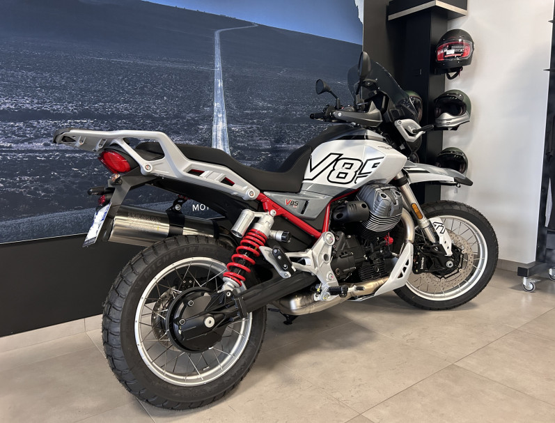 MOTO GUZZI V85 TT E5+