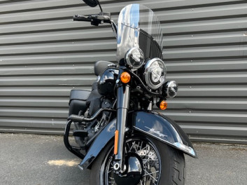 HARLEY-DAVIDSON SOFTAIL HERITAGE 1868