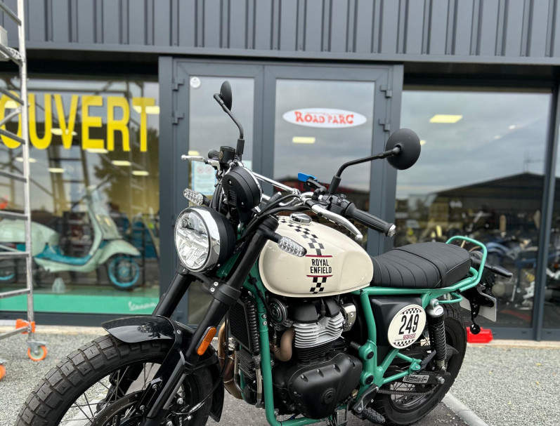 ROYAL ENFIELD BEAR650 TWO FOUR NINE Seulement 500Km