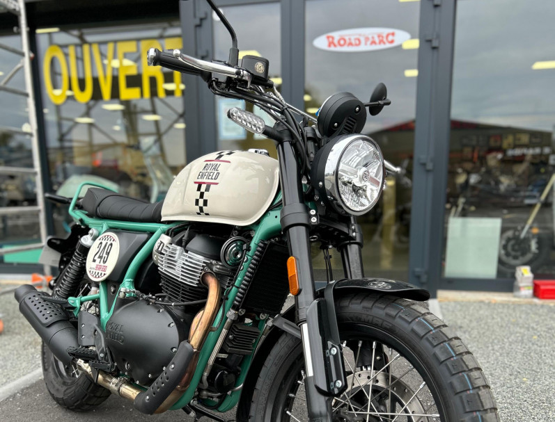 ROYAL ENFIELD BEAR650 TWO FOUR NINE Seulement 500Km