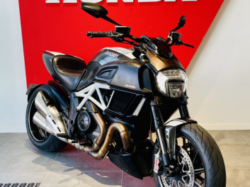 DUCATI 1200 DIAVEL CARBON