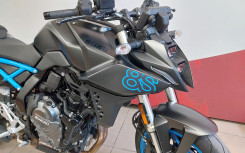SUZUKI GSX-8S