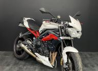 TRIUMPH STREET TRIPLE 675 R