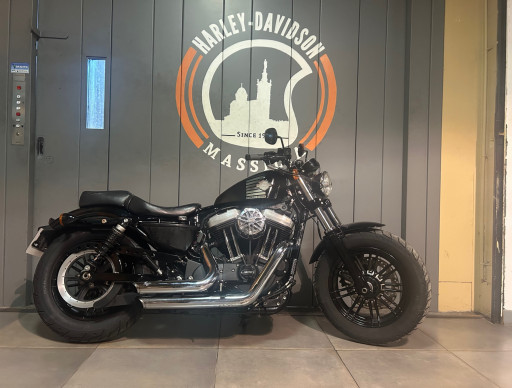 HARLEY-DAVIDSON SPORTSTER FORTY-EIGHT 1200
