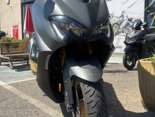 YAMAHA XP T-MAX 560 TECH MAX