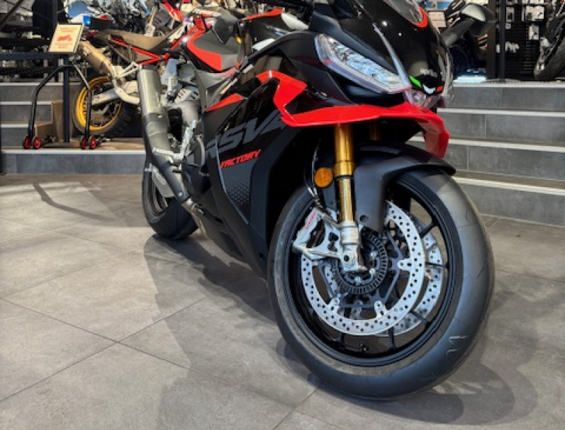 APRILIA RSV4 1100 FACTORY