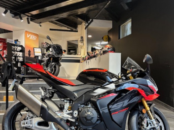 APRILIA RSV4 1100 FACTORY