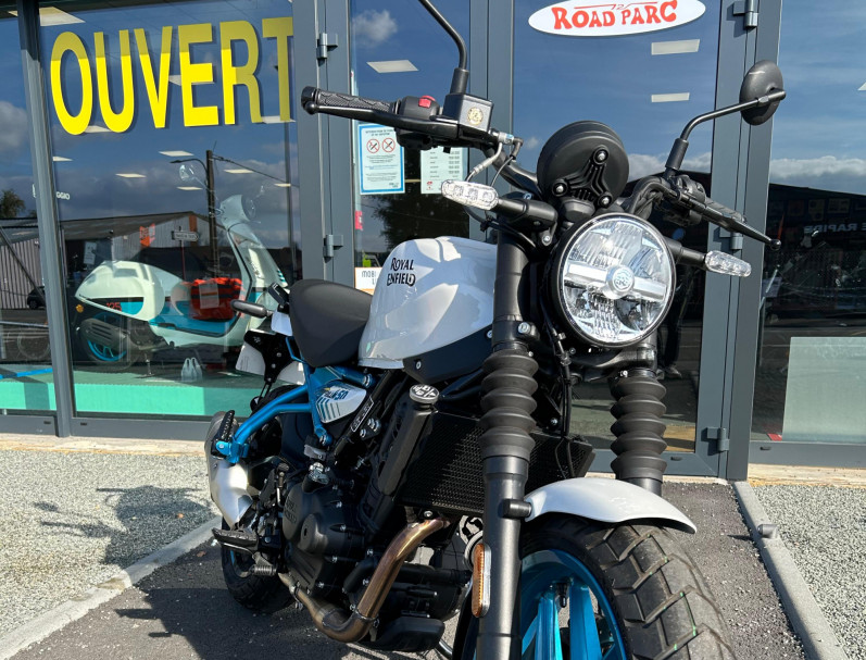 ROYAL ENFIELD GUERILLA 450