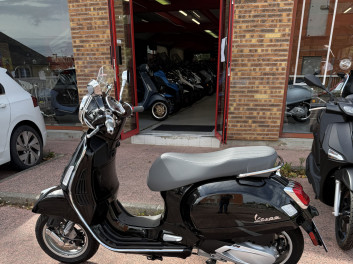 VESPA GTS 310 2025 seulement 350 km 