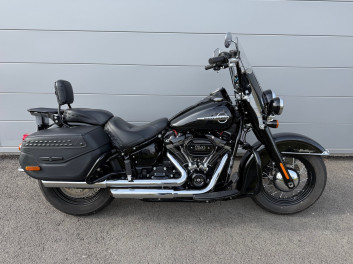 HARLEY-DAVIDSON SOFTAIL HERITAGE 1868 CLASSIC