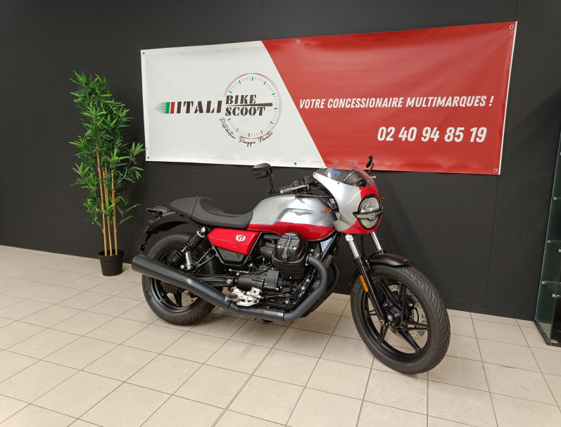 MOTO GUZZI V7 CORSA