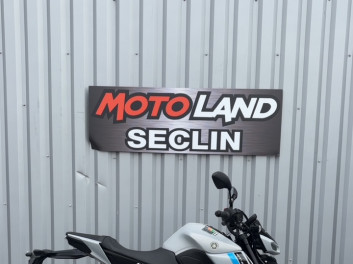 YAMAHA MT-125