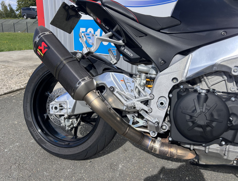 APRILIA TUONO 1100 V4