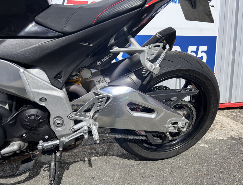 APRILIA TUONO 1100 V4