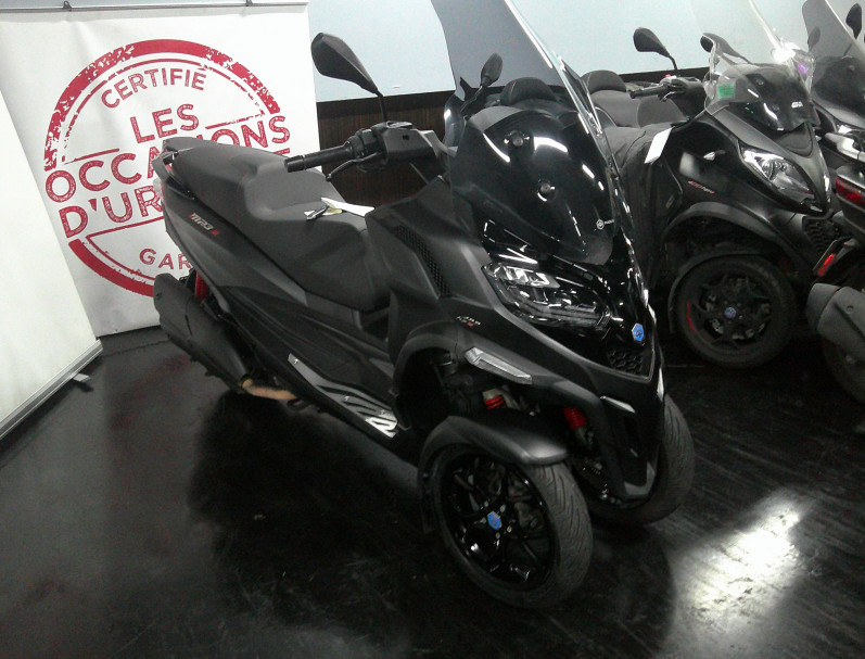 PIAGGIO MP3 400 HPE 2022 9600KM