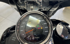 HARLEY-DAVIDSON SOFTAIL SPORT GLIDE 1745