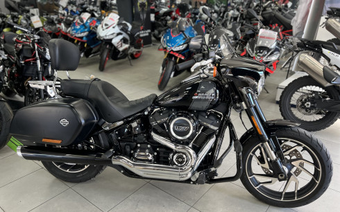 HARLEY-DAVIDSON SOFTAIL SPORT GLIDE 1745