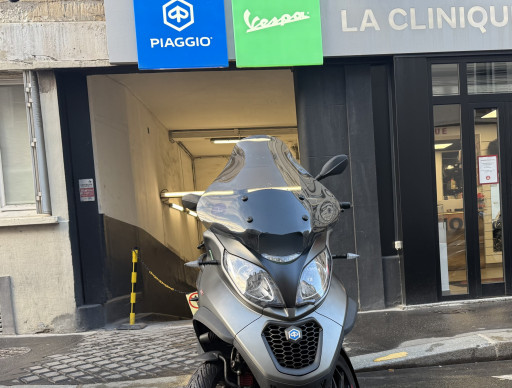 PIAGGIO MP3 350 ABS/ASR SPORT GARANTIE 6 MOIS BON ETAT GRIS MAT CRIT