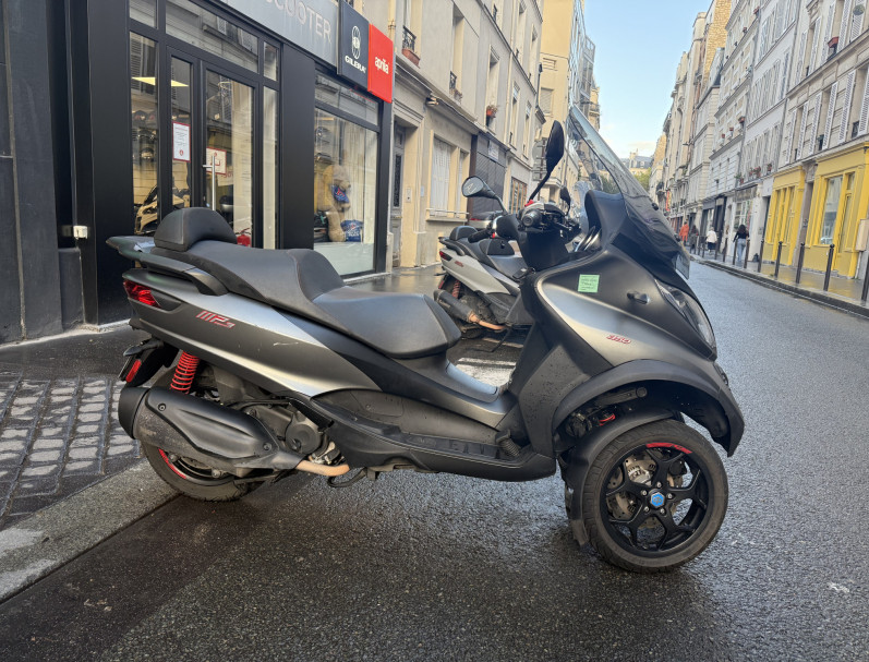 PIAGGIO MP3 350 ABS/ASR SPORT GARANTIE 6 MOIS BON ETAT GRIS MAT CRIT