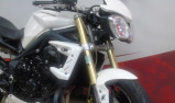 TRIUMPH STREET TRIPLE 675