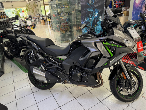 KAWASAKI VERSYS 1100 SE