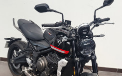 TRIUMPH TRIDENT 660 REVISE ET GARANTIE 12 MOIS POSSIBLE A2