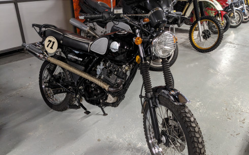 MASH SCRAMBLER 125