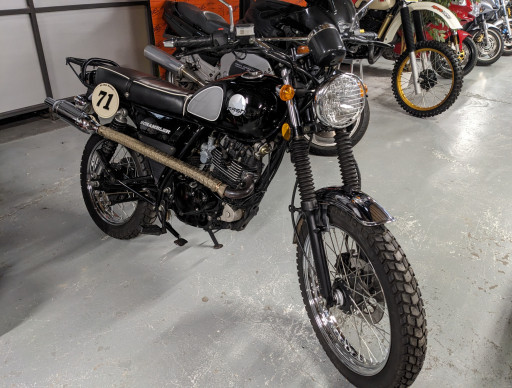 MASH SCRAMBLER 125