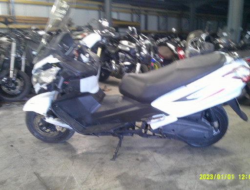 SYM MAXSYM 400 accidentée RSV N°22240