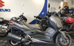 YAMAHA X-MAX 300