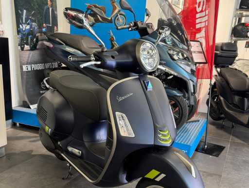 VESPA GTS 300 SUPER TECH