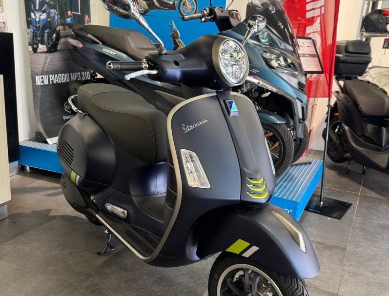 VESPA GTS 300 SUPER TECH