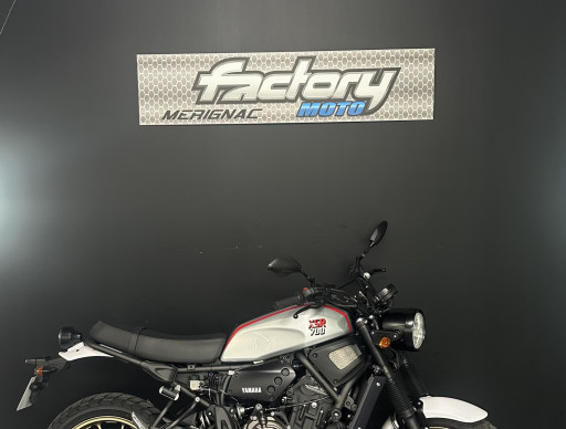 YAMAHA XSR 700 XTRIBUTE