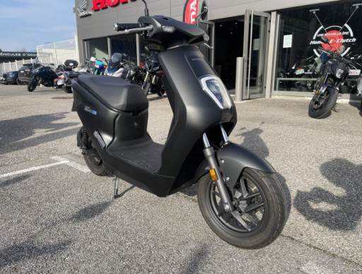 HONDA EM-1