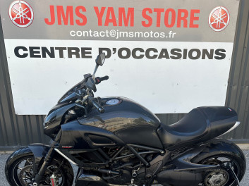 DUCATI DIAVEL CARBON