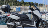 YAMAHA X-MAX 250
