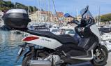 YAMAHA X-MAX 250