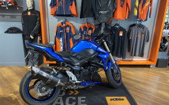 SUZUKI GSR 750A
