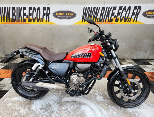 QJ MOTOR 125 2025 166 KMS RSV PRO EXPORT  