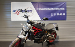 DUCATI MONSTER 821