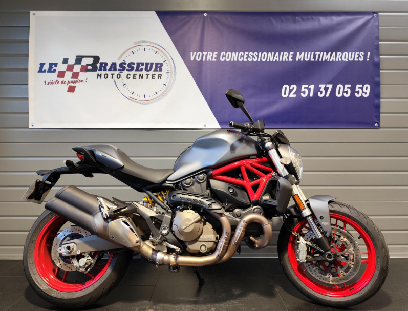DUCATI MONSTER 821