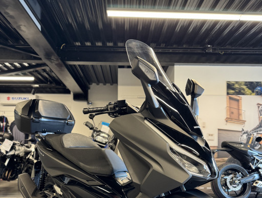 HONDA NSS FORZA 125 TOP BOX 