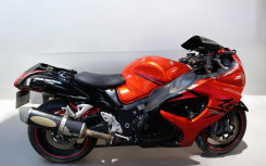 SUZUKI GSX-R 1300 HAYABUSA