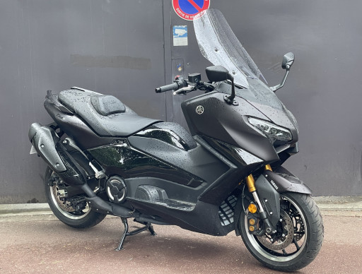 YAMAHA TMAX 560 TECH MAX 2025 - 301,35€/MOIS* - GARANTIE 5ANS