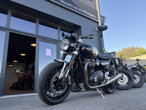 TRIUMPH SPEED TWIN 1200